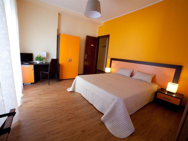B&B Trapani In Buitenkant foto
