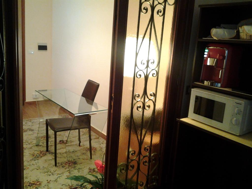 B&B Trapani In Buitenkant foto