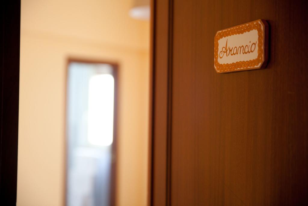 B&B Trapani In Buitenkant foto